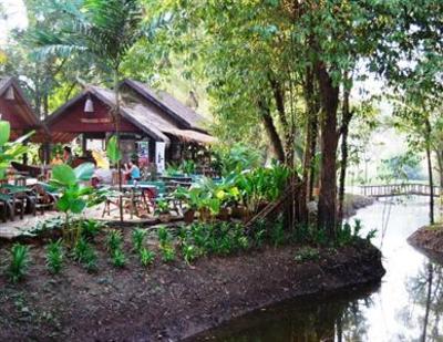 фото отеля Country Lake Nature Lodge Nakhon Sawan