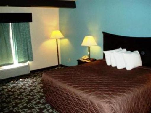 фото отеля Super 8 Daleville
