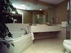 фото отеля Hilltop Inn & Suites North Stonington