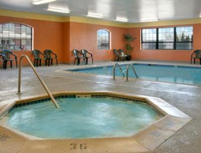 фото отеля Super 8 Motel Marysville Port Huron
