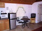 фото отеля Half Moon Motel & Cottages