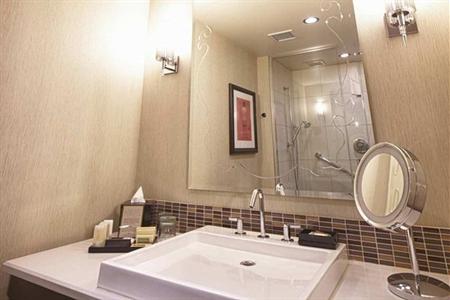 фото отеля theWit, a Doubletree Hotel