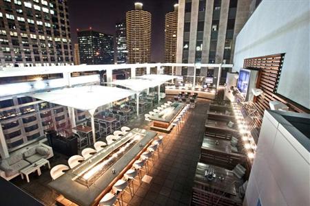 фото отеля theWit, a Doubletree Hotel
