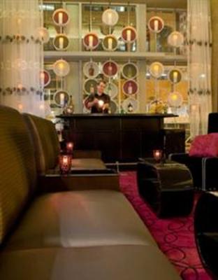 фото отеля theWit, a Doubletree Hotel
