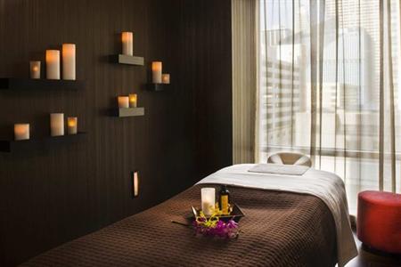 фото отеля theWit, a Doubletree Hotel