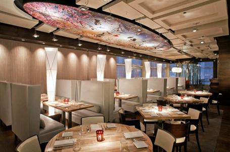 фото отеля theWit, a Doubletree Hotel
