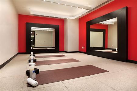 фото отеля theWit, a Doubletree Hotel