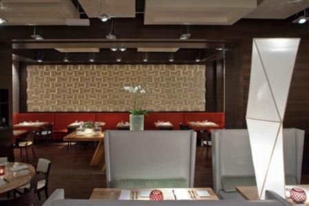 фото отеля theWit, a Doubletree Hotel