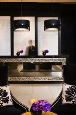 фото отеля theWit, a Doubletree Hotel