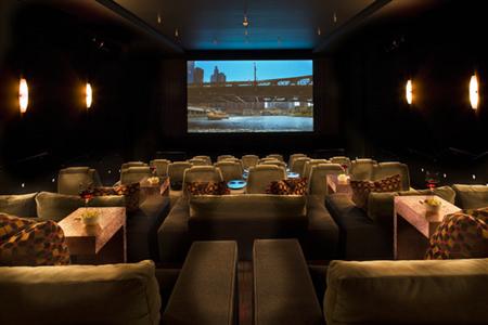 фото отеля theWit, a Doubletree Hotel