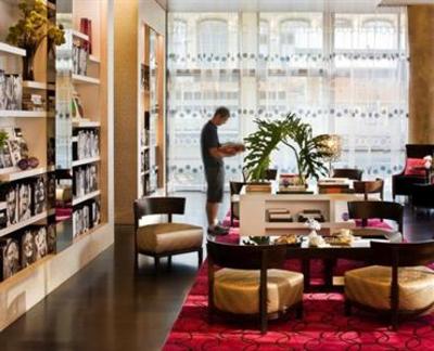 фото отеля theWit, a Doubletree Hotel
