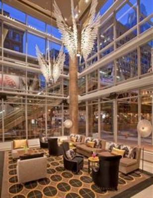 фото отеля theWit, a Doubletree Hotel