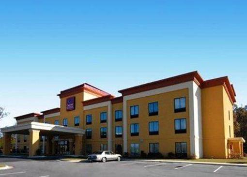 фото отеля Comfort Suites Clayton