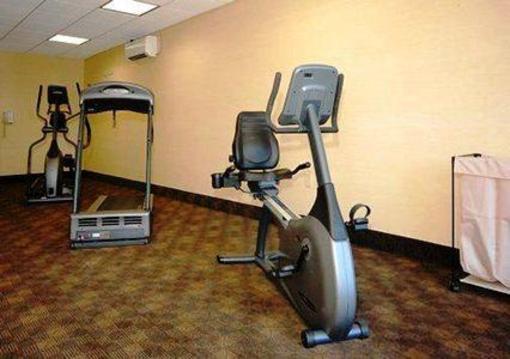 фото отеля Comfort Suites Clayton