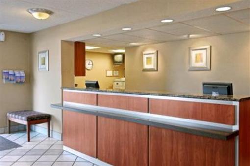 фото отеля Red Roof Inn Buffalo Hamburg (New York)