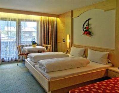 фото отеля Ferienwohnung Zimmer in Oetz Marita Pension Appartements