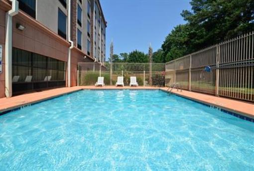 фото отеля BEST WESTERN PLUS Hotel & Suites Airport South