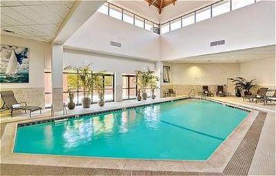фото отеля Wyndham Andover