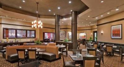 фото отеля Wyndham Andover