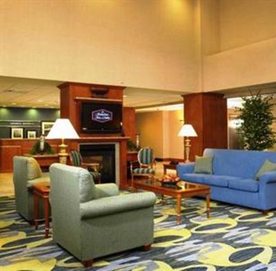 фото отеля Hampton Inn & Suites Providence Smithfield