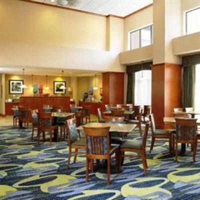 фото отеля Hampton Inn & Suites Providence Smithfield