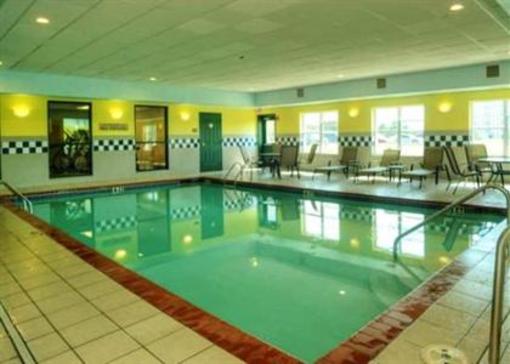 фото отеля Comfort Inn & Suites Fayetteville