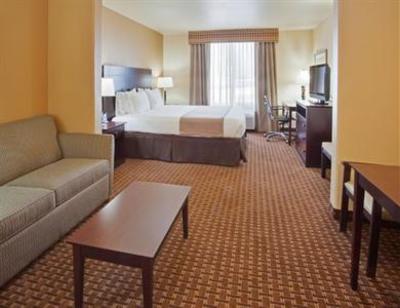 фото отеля Holiday Inn Express Dinuba West