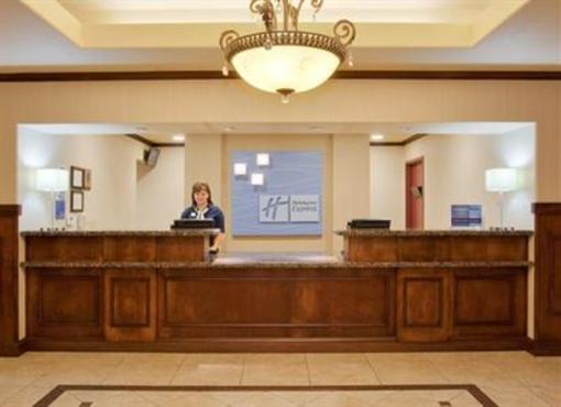 фото отеля Holiday Inn Express Dinuba West