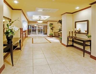 фото отеля Holiday Inn Express Dinuba West