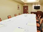 фото отеля Holiday Inn Express Dinuba West