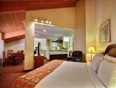 фото отеля Baymont Inn & Suites Howell