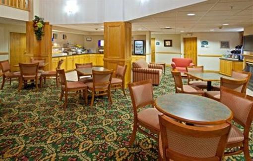 фото отеля Holiday Inn Express Scottsburg