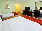 фото отеля Holiday Inn Express Scottsburg