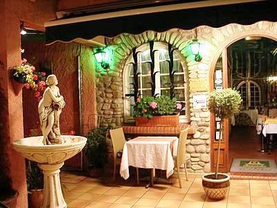 фото отеля Hotel Restaurant Les Charmettes Argeles-sur-Mer