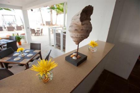 фото отеля The Beach House Hotel