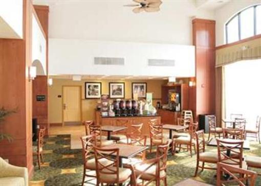 фото отеля Hampton Inn & Suites Orlando - South Lake Buena Vista