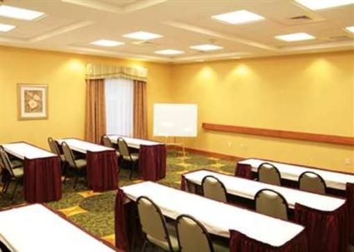 фото отеля Hampton Inn & Suites Orlando - South Lake Buena Vista
