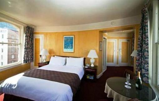 фото отеля Renoir Hotel