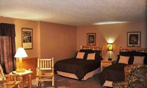 фото отеля Gladstone Inn & Suites