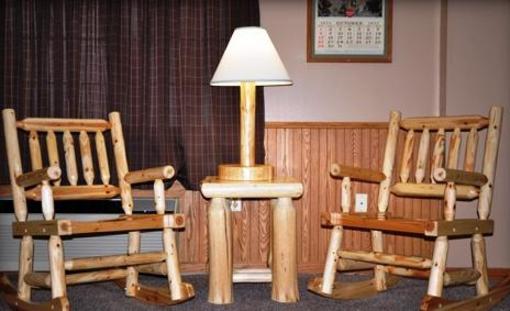 фото отеля Gladstone Inn & Suites