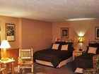 фото отеля Gladstone Inn & Suites