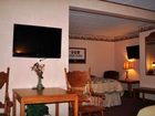 фото отеля Gladstone Inn & Suites