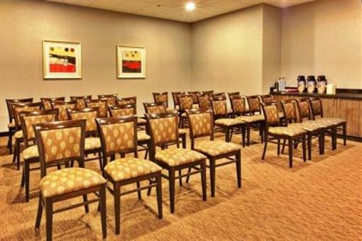 фото отеля Holiday Inn Express Los Angeles-LAX Airport