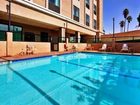 фото отеля Holiday Inn Express Los Angeles-LAX Airport
