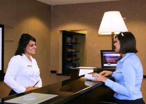 фото отеля Hampton Inn & Suites Orlando - John Young Pkwy S Park