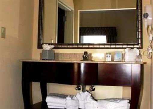 фото отеля Hampton Inn & Suites Orlando - John Young Pkwy S Park