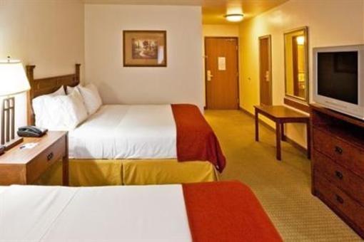 фото отеля Holiday Inn Express Hotel & Suites Oklahoma City-Bethany