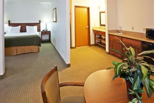 фото отеля Holiday Inn Express Hotel & Suites Oklahoma City-Bethany