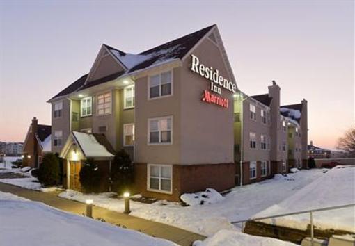 фото отеля Residence Inn Youngstown Poland