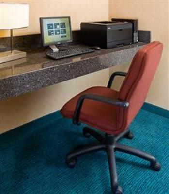фото отеля Residence Inn Youngstown Poland